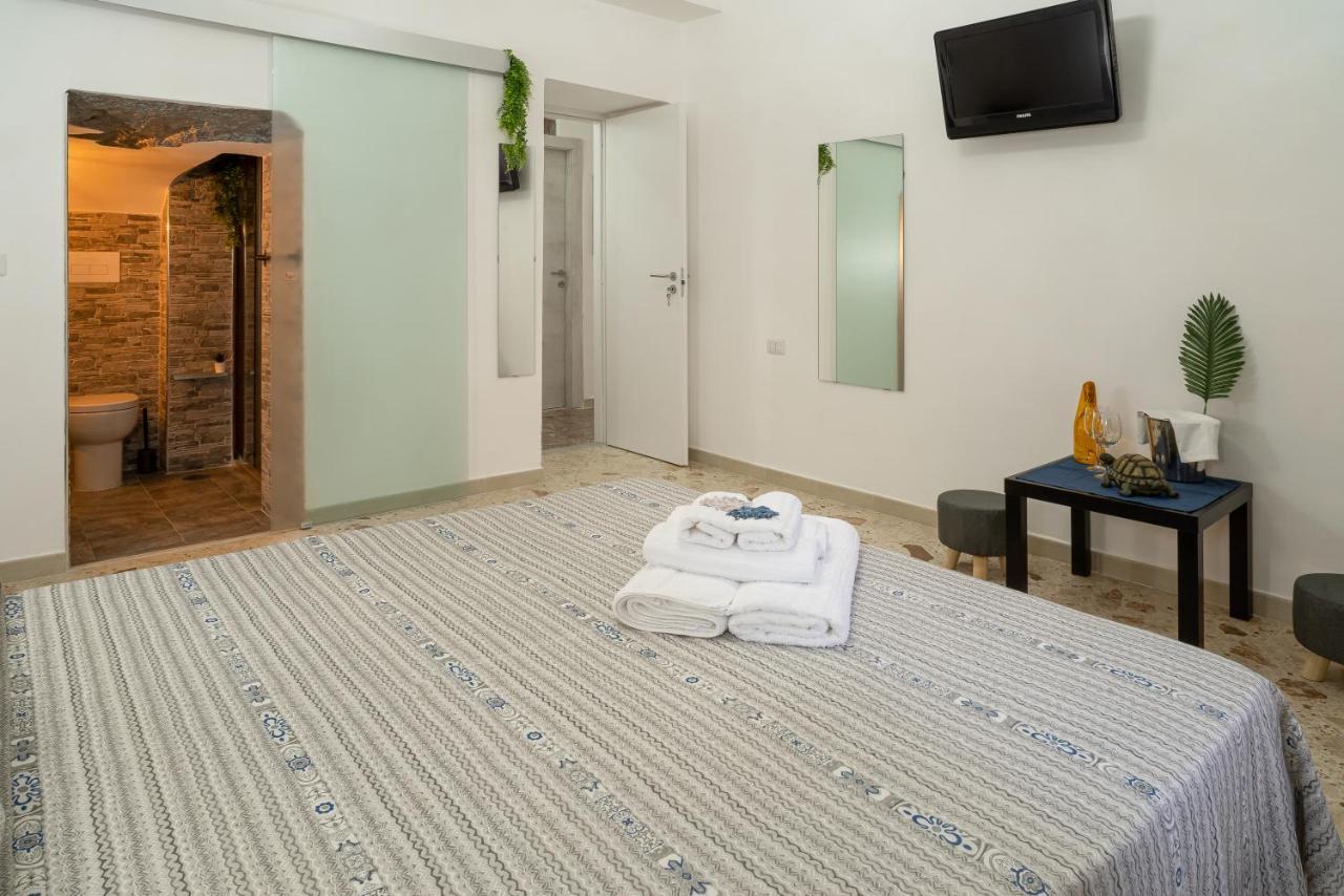 Hotel Notti Magiche Santa Maria di Castellabate Exterior foto